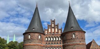 Holstentor , Lübeck