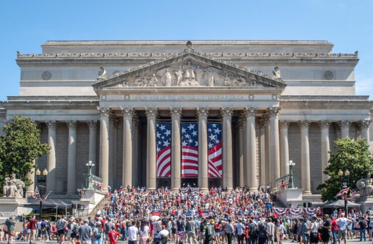 250 Jahre USA – Washington D.C. feiert Unabhängigkeit National Archives Building in Washington D.C. - USA